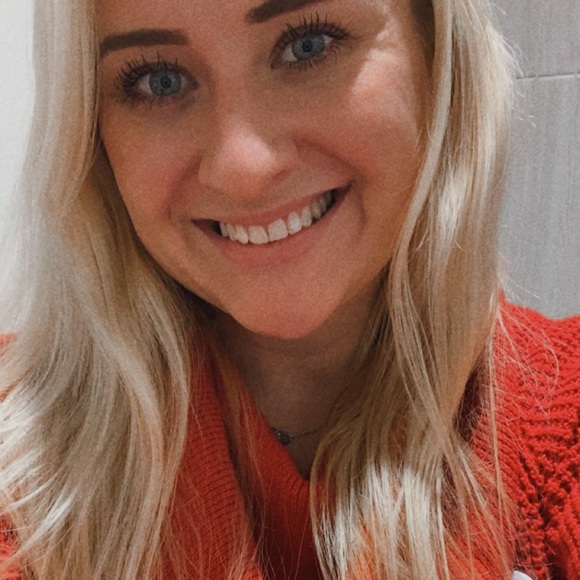 Meet your Posher, Meagan - Picture 1 of 1